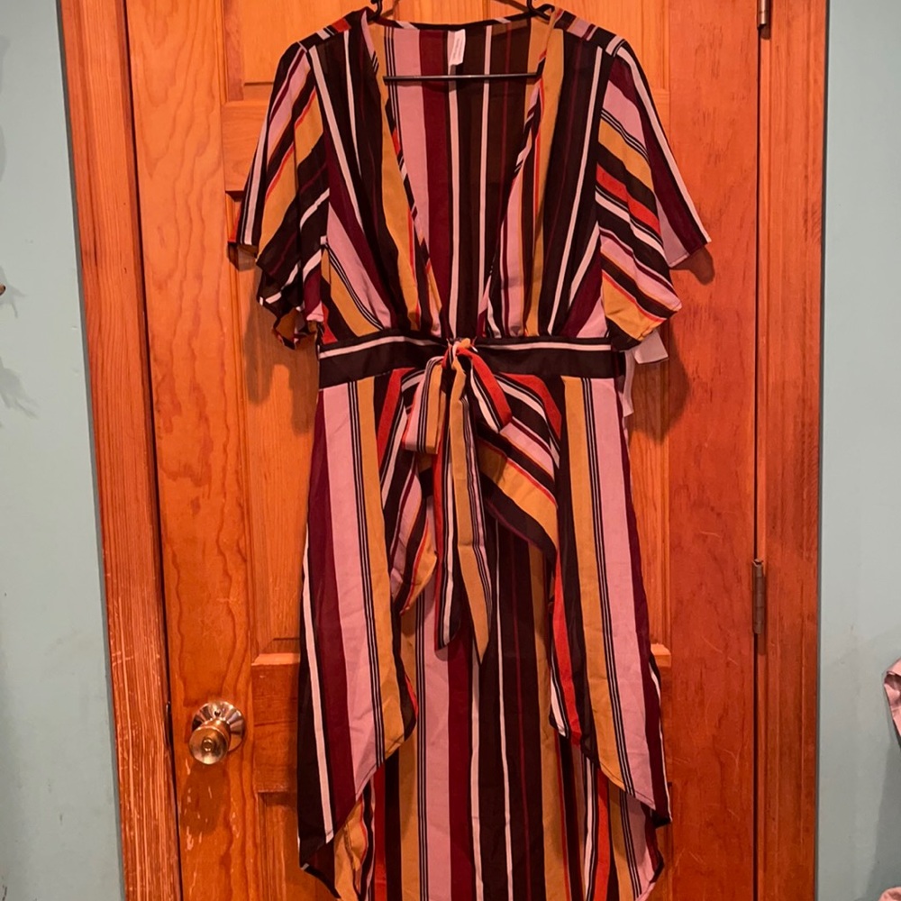 Charlotte Russe kimono sz L NWT